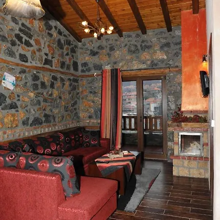 Petrogonima ゲストハウス パライオス・アギオス・アタナシオス