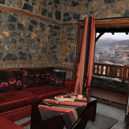 Petrogonima بيت ضيافة بالايوس أجيوس أثناسيوس