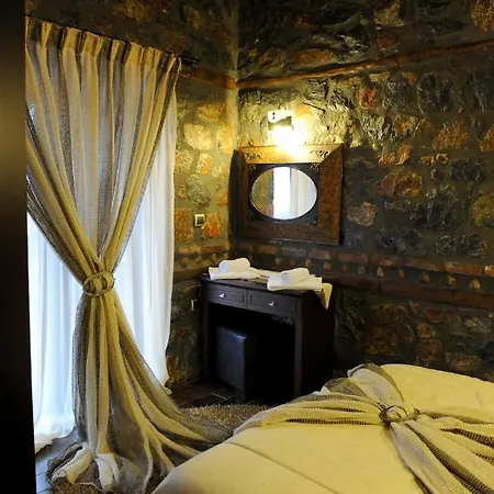 Petrogonima بالايوس أجيوس أثناسيوس