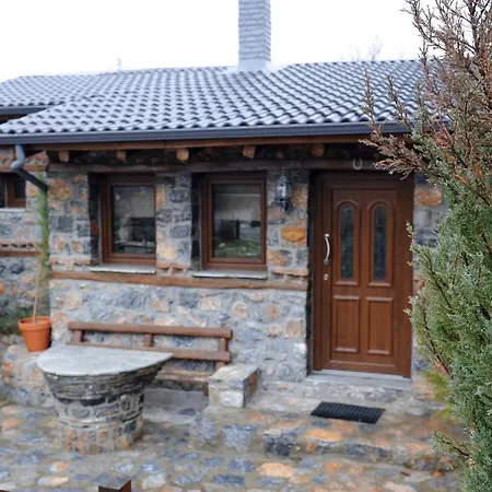 Petrogonima بالايوس أجيوس أثناسيوس