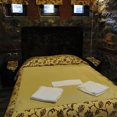 Petrogonima 4* パライオス・アギオス・アタナシオス