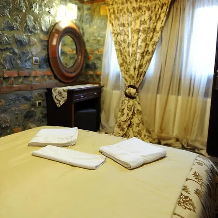 Petrogonima بيت ضيافة