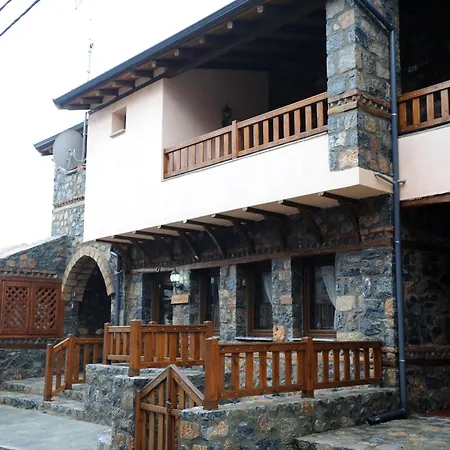 Petrogonima 4* パライオス・アギオス・アタナシオス