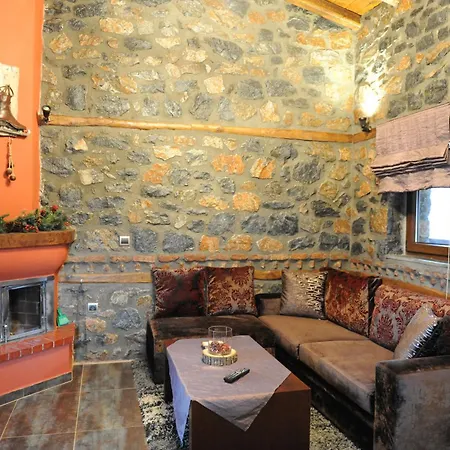 Petrogonima ゲストハウス 4*