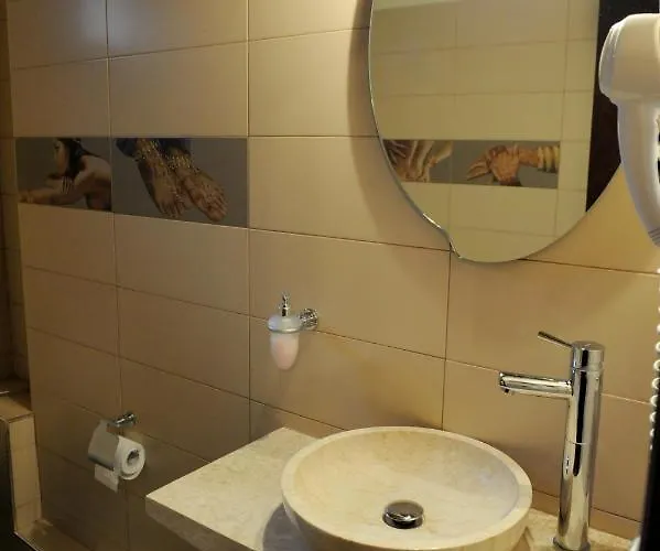 Petrogonima 4*