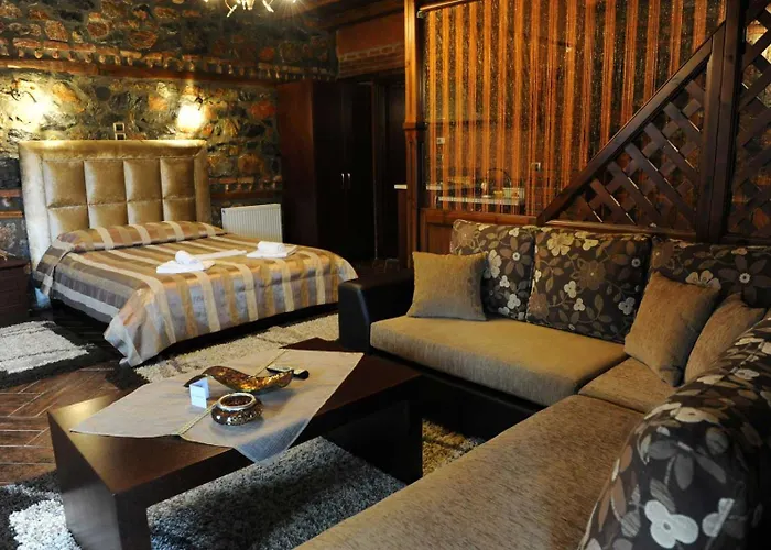 Petrogonima 4*